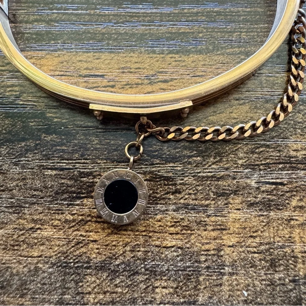 Elegant Bronze Plated Bangle Bracelet